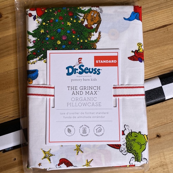 Pottery Barn Kids Dr. Seuss’s The Grinch & Max Organic Standard Pillowcase 🎄🎁 - Picture 6 of 16